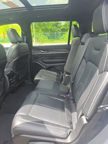 2023 Jeep Grand Cherokee L Overland 4x4