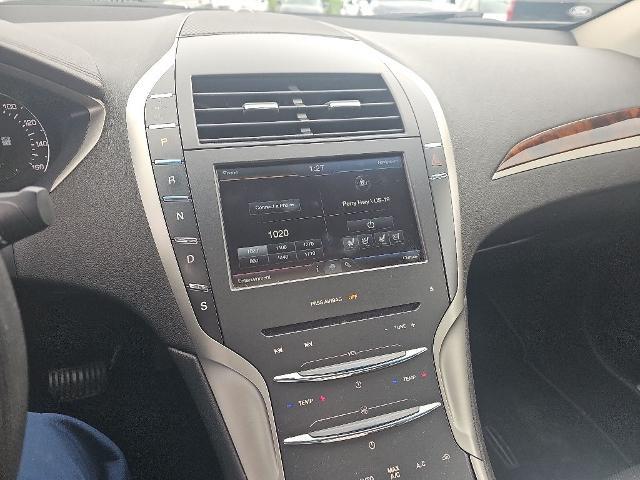 2013 Lincoln MKZ Base