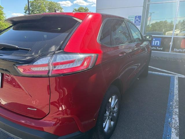 2023 Ford Edge Titanium