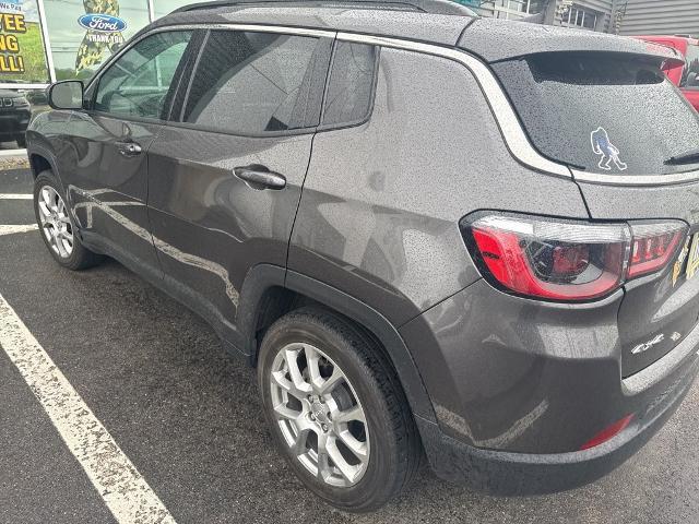 2022 Jeep Compass Latitude Lux 4x4