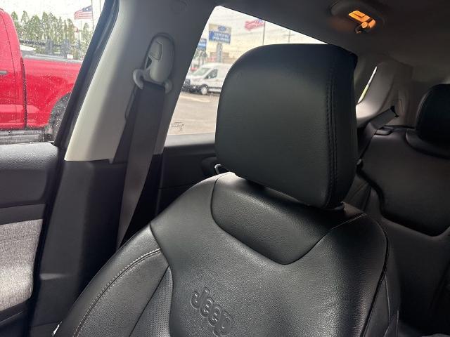 2022 Jeep Compass Latitude Lux 4x4
