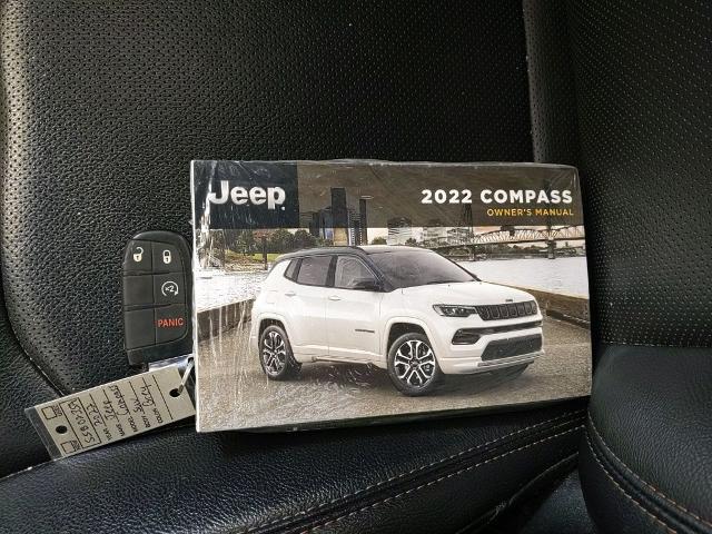 2022 Jeep Compass Latitude Lux 4x4