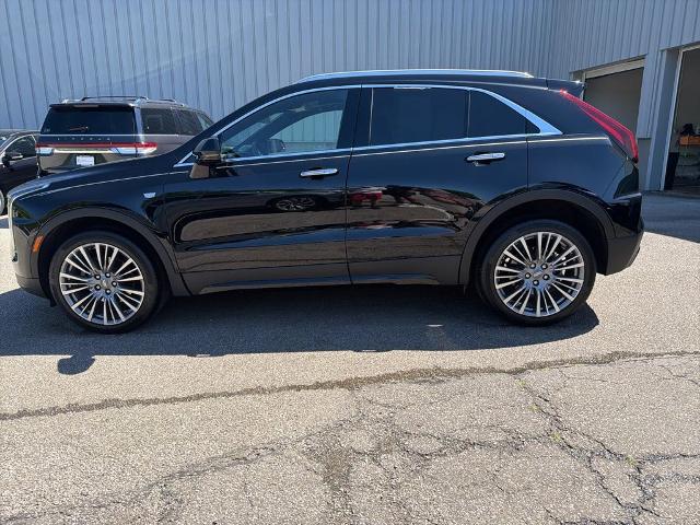 2024 Cadillac XT4 AWD Premium Luxury