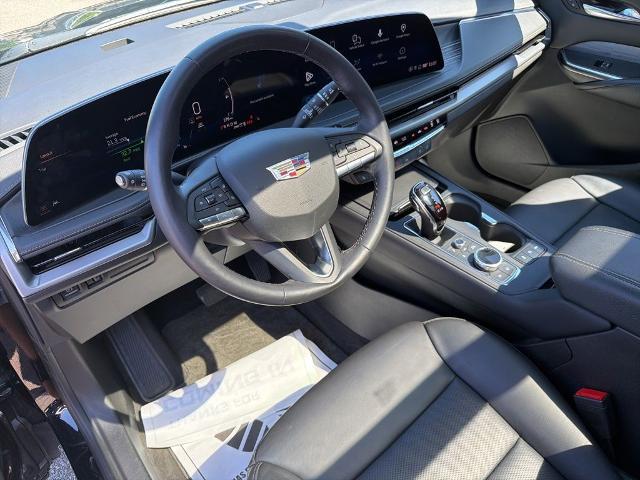 2024 Cadillac XT4 AWD Premium Luxury