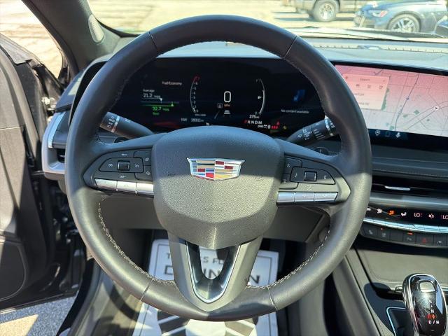 2024 Cadillac XT4 AWD Premium Luxury