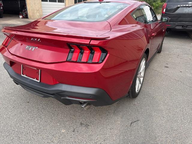 2024 Ford Mustang GT Premium Fastback