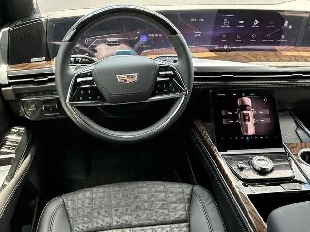 2026 Cadillac Escalade ESV Platinum Sport