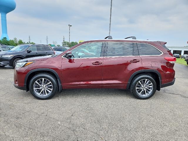 2017 Toyota Highlander XLE for sale in Grandville, MI