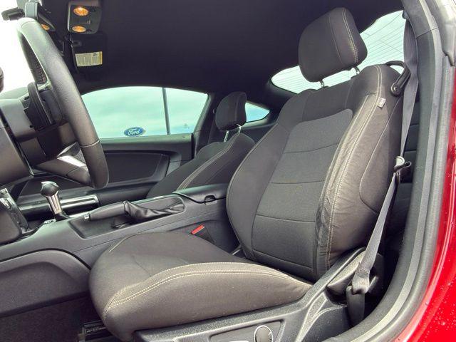 2015 Ford Mustang V6