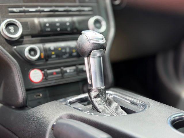 2015 Ford Mustang V6