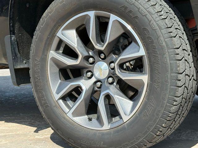 2021 Chevrolet Silverado 1500 4WD Crew Cab Short Bed LT