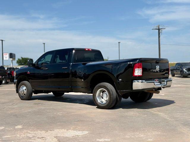 2024 Ram 3500 Tradesman Crew Cab 4x4 8' Box