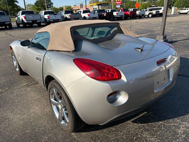 2007 Pontiac Solstice Base