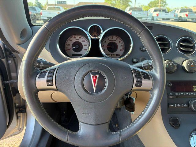2007 Pontiac Solstice Base
