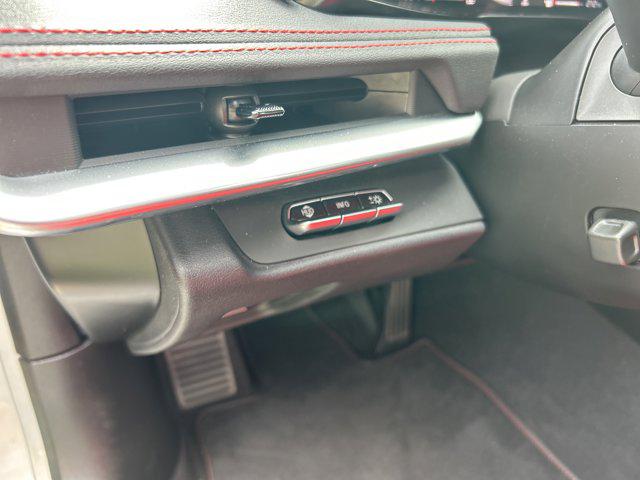 2021 Chevrolet Corvette Stingray RWD Coupe 2LT
