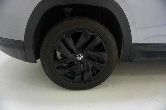 2022 Volkswagen Atlas Cross Sport 2.0T SE w/Technology