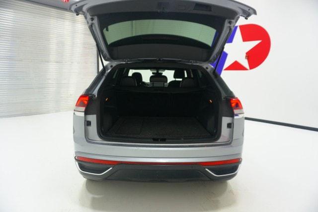 2022 Volkswagen Atlas Cross Sport 2.0T SE w/Technology