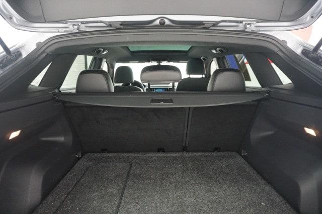 2022 Volkswagen Atlas Cross Sport 2.0T SE w/Technology