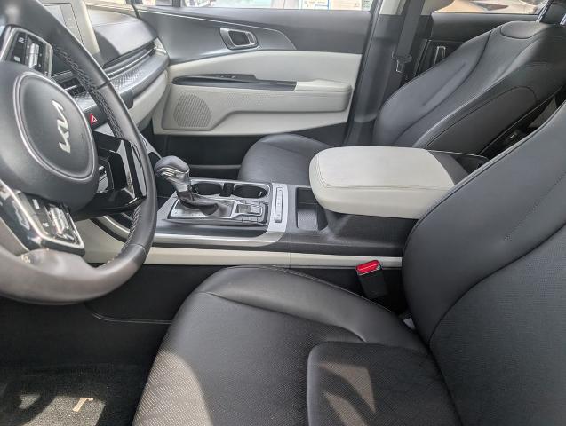2024 Kia Carnival MPV LX Seat Package