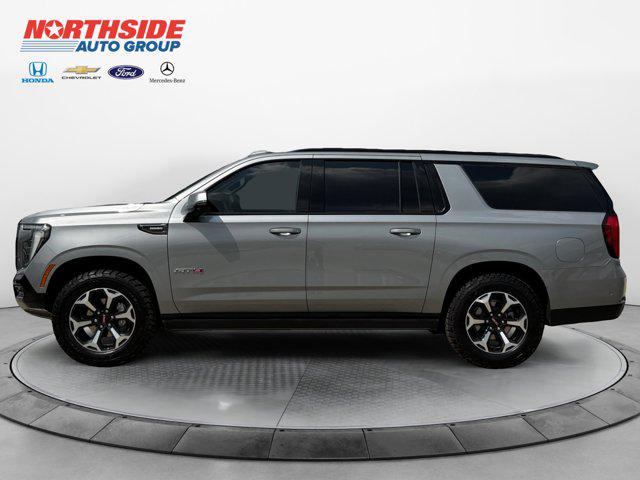 2025 GMC Yukon XL 4WD AT4