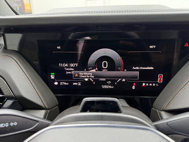 2025 GMC Yukon XL 4WD AT4