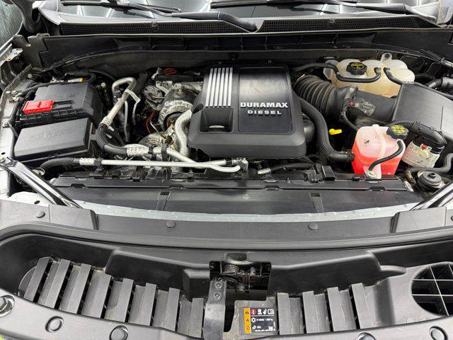 2025 GMC Yukon XL 4WD AT4