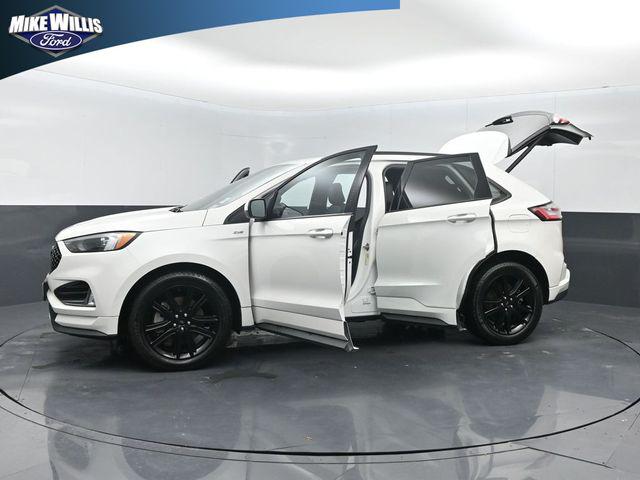 2022 Ford Edge ST-Line