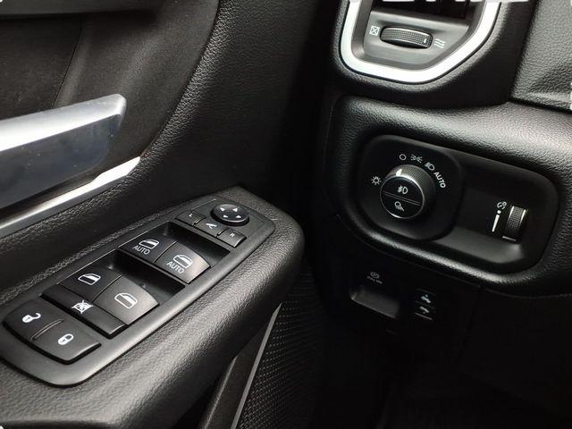 2021 Ram 1500 Big Horn Crew Cab 4x4 5'7" Box