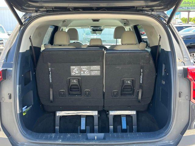 2025 Kia Carnival MPV EX