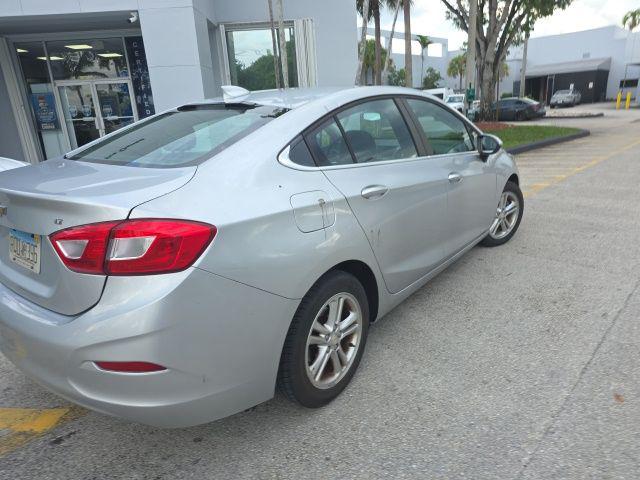 2018 Chevrolet Cruze LT Auto