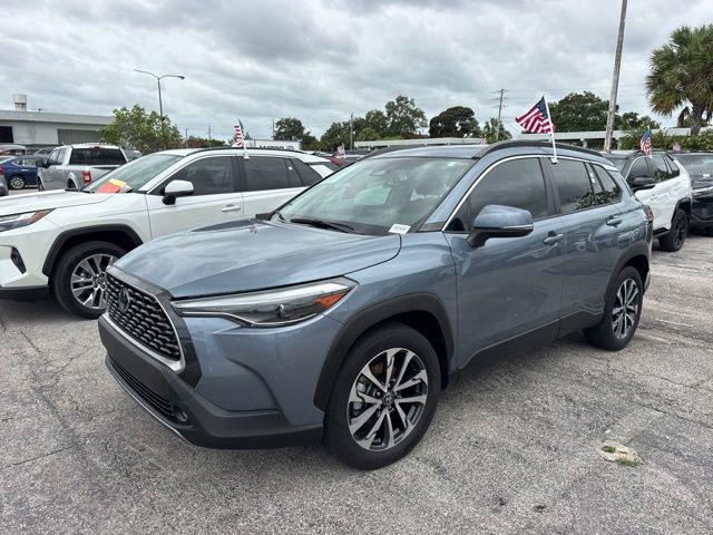 2023 Toyota Corolla Cross XLE