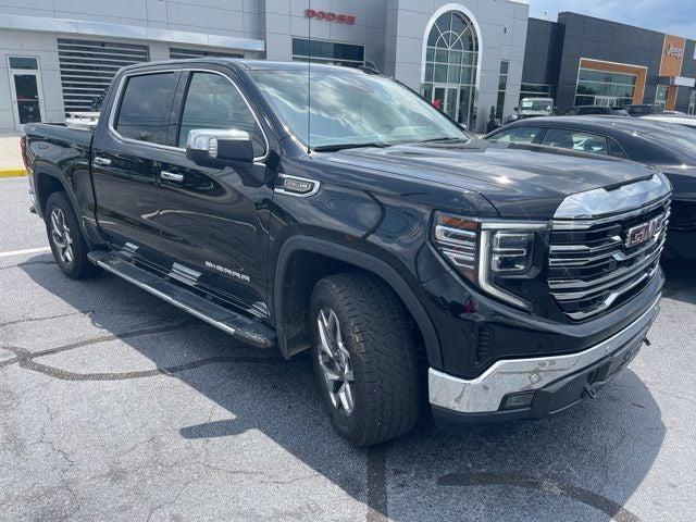2023 GMC Sierra 1500 4WD Crew Cab Short Box SLT
