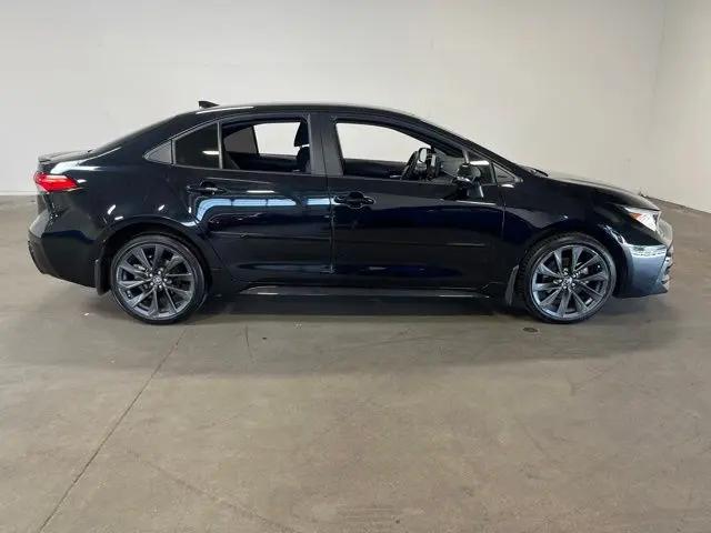 2025 Toyota Corolla Hybrid SE