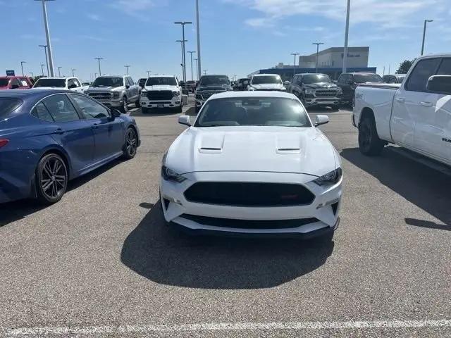 2022 Ford Mustang GT Premium Fastback