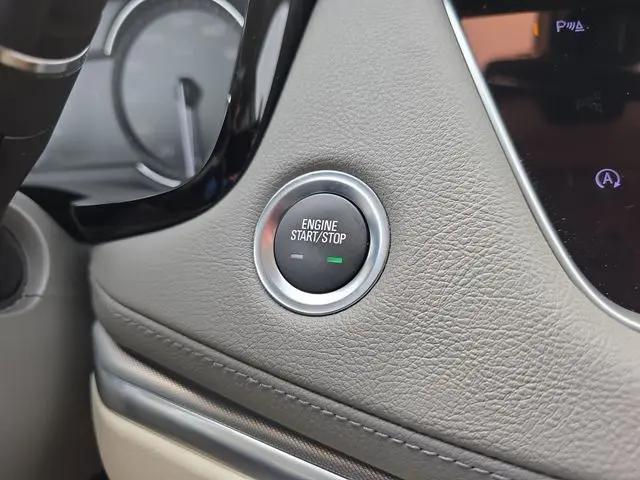 2022 Cadillac XT5 FWD Premium Luxury