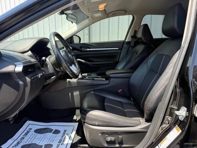 2023 Nissan Altima SR FWD