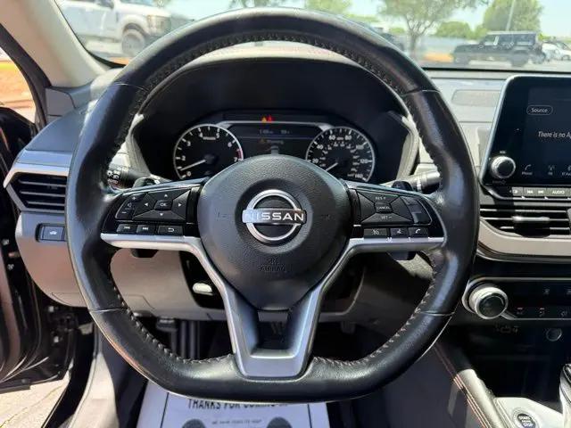 2023 Nissan Altima SR FWD