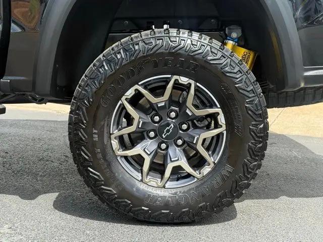 2024 Chevrolet Colorado 4WD ZR2