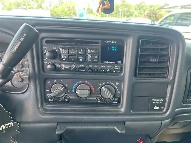 2002 Chevrolet Silverado 2500HD LS