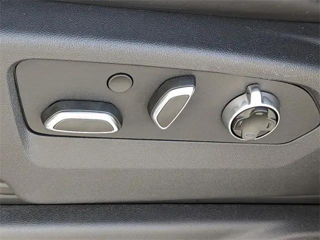 2025 GMC Sierra 1500 4WD Crew Cab Short Box Denali Ultimate