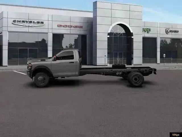 2026 Ram 5500 Tradesman/Big Horn