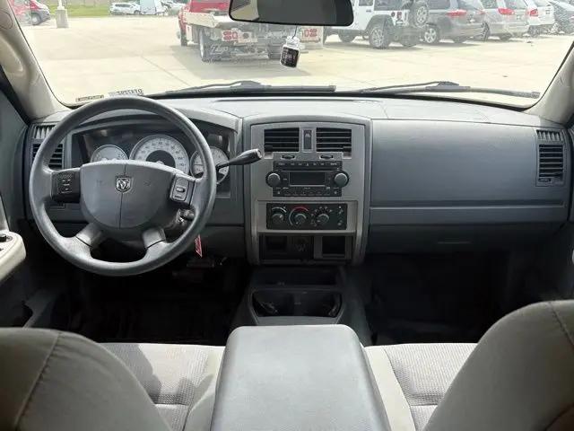 2006 Dodge Dakota SLT