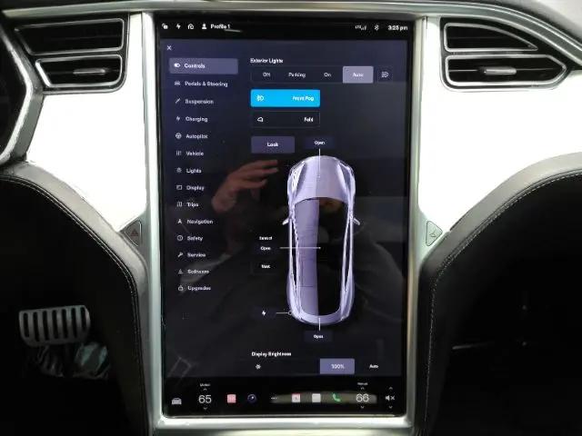 2016 Tesla Model S P90D