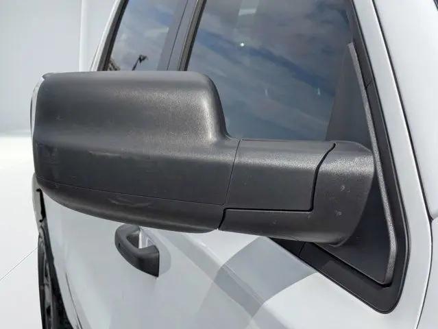 2025 Ram 1500 Tradesman Crew Cab 4x4 5'7" Box