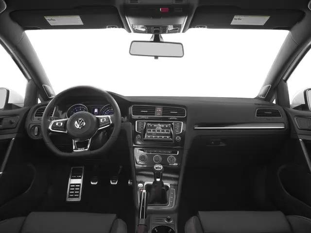 2016 Volkswagen Golf GTI SE 4-Door