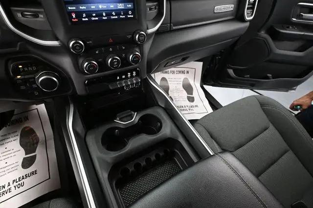2020 Ram 1500 Big Horn Crew Cab 4x4 5'7" Box