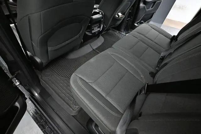 2020 Ram 1500 Big Horn Crew Cab 4x4 5'7" Box