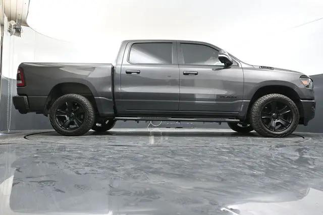 2020 Ram 1500 Big Horn Crew Cab 4x4 5'7" Box