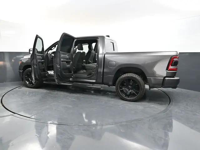 2020 Ram 1500 Big Horn Crew Cab 4x4 5'7" Box