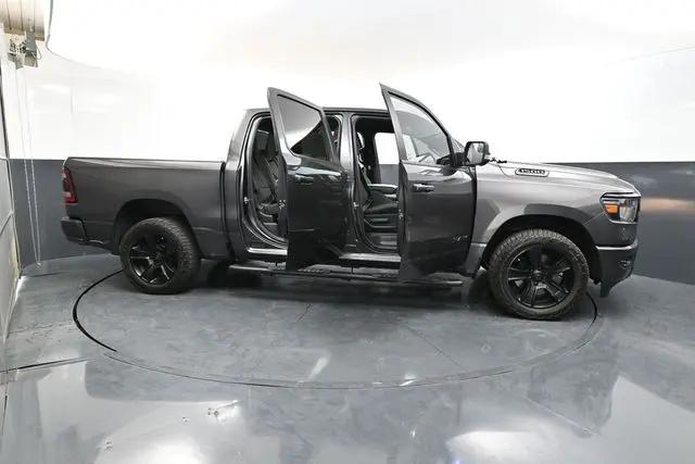 2020 Ram 1500 Big Horn Crew Cab 4x4 5'7" Box